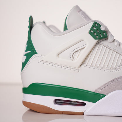 Air Jordan 4 SB Pine Green DR5415-103