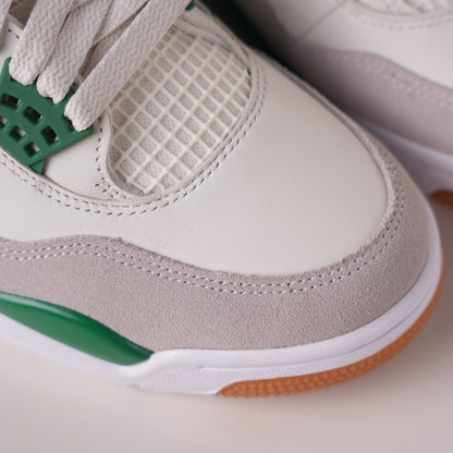 Air Jordan 4 SB Pine Green DR5415-103