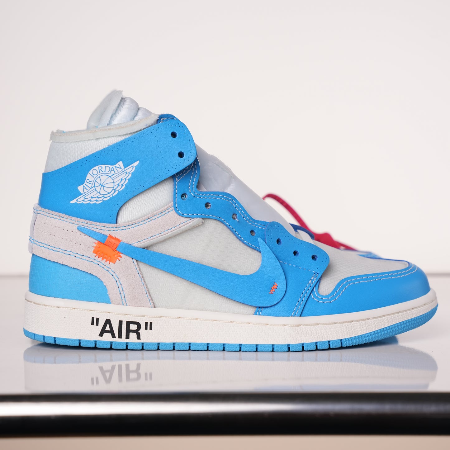 Air Jordan 1 Retro High Off-White University Blue AQ0818-148