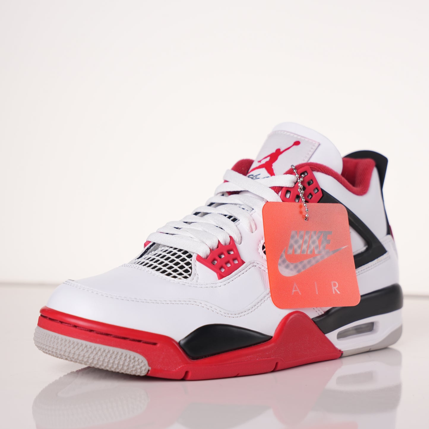 Air Jordan 4 Retro Fire Red DC7770-160
