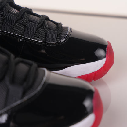 Air Jordan 11 Retro Playoffs Bred (2019) 378037-061