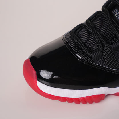 Air Jordan 11 Retro Playoffs Bred (2019) 378037-061