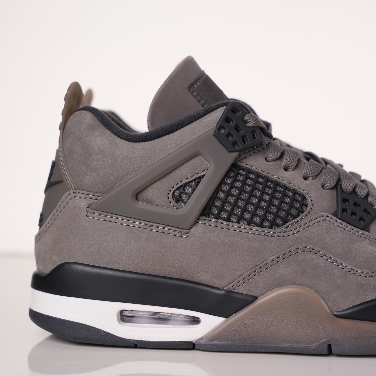 Air Jordan 4 Retro 'Cave Stone' FV5029-200