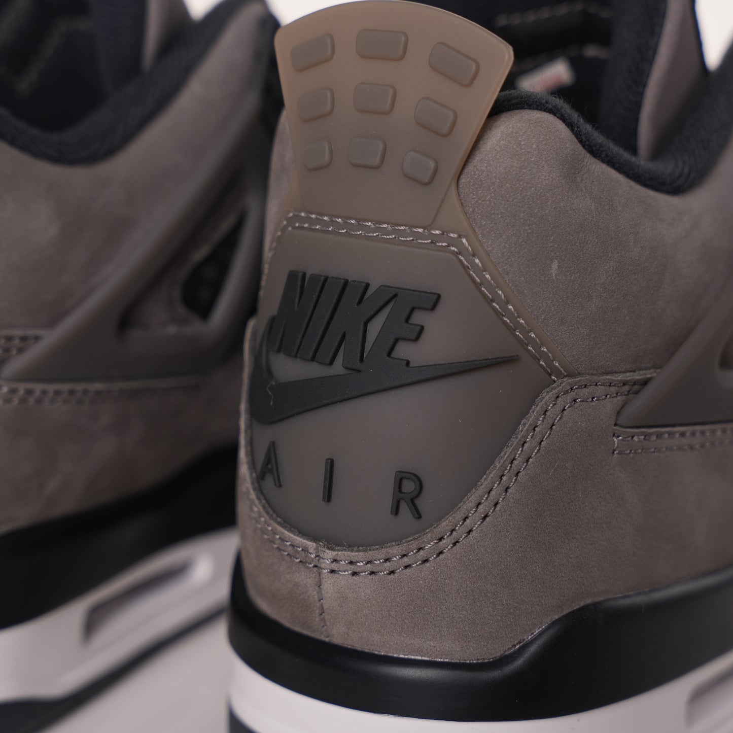 Air Jordan 4 Retro 'Cave Stone' FV5029-200