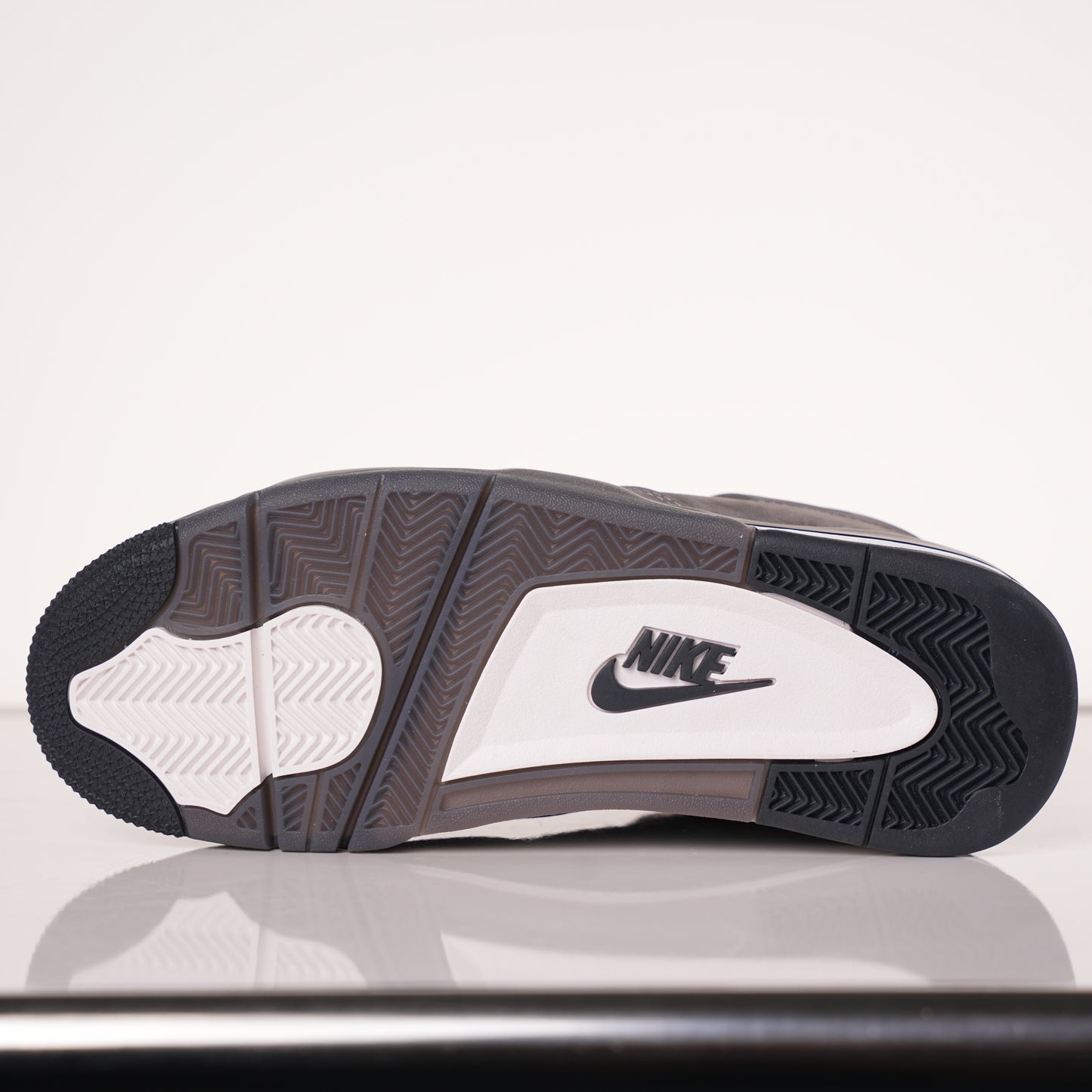 Air Jordan 4 Retro 'Cave Stone' FV5029-200