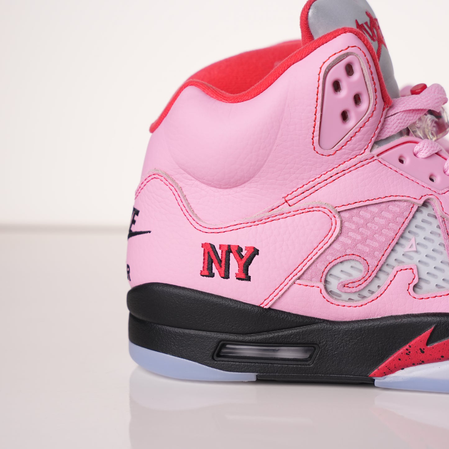Awake NY x Air Jordan 5 Retro 'Arctic Pink' DV4962-600