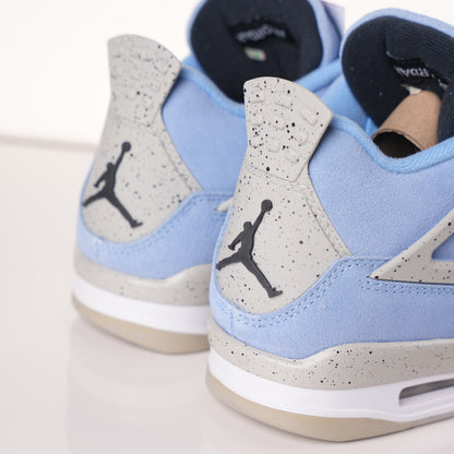 Air Jordan 4 Retro University Blue CT8527-400