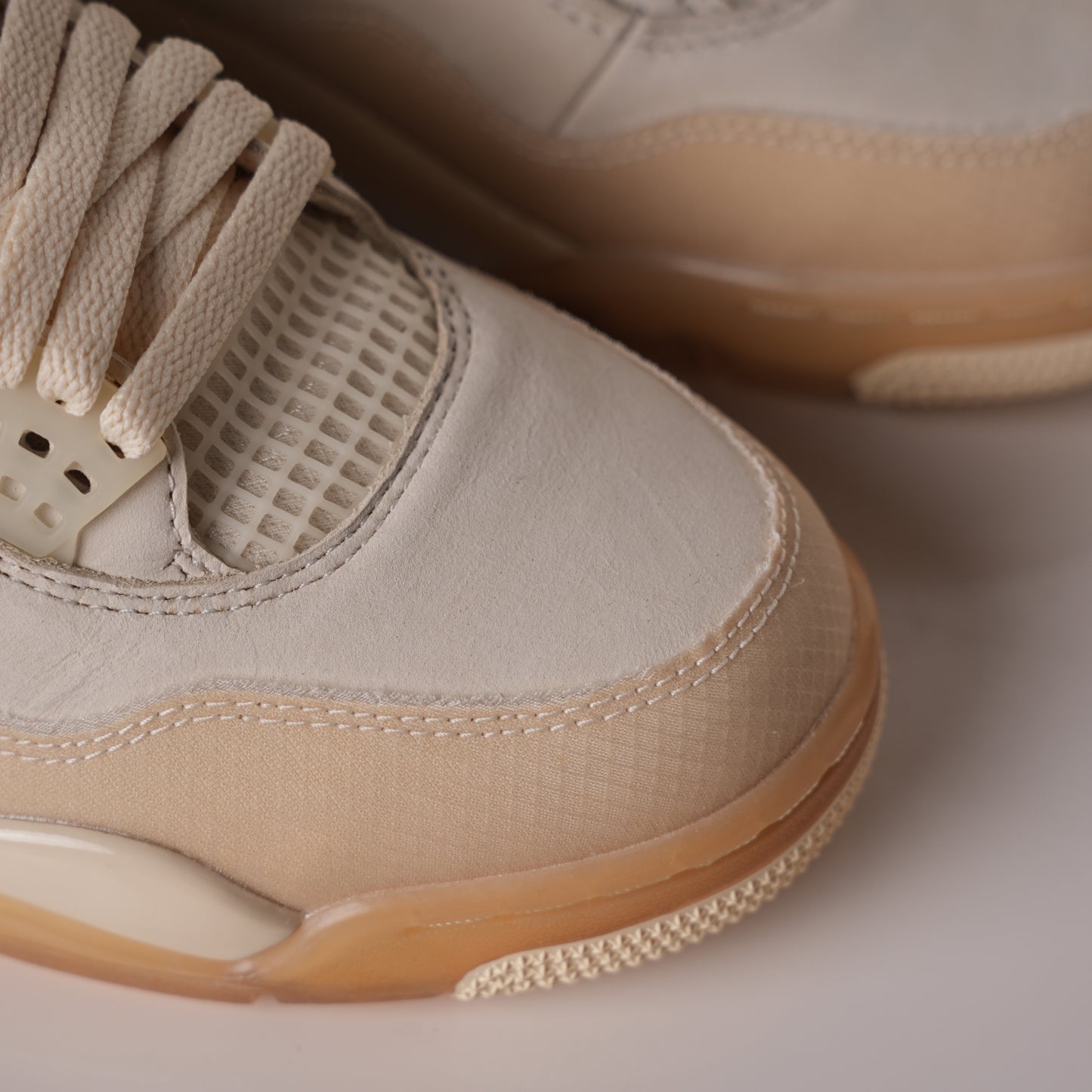 Air Jordan 4 Retro Off-White Sail CV9388-100