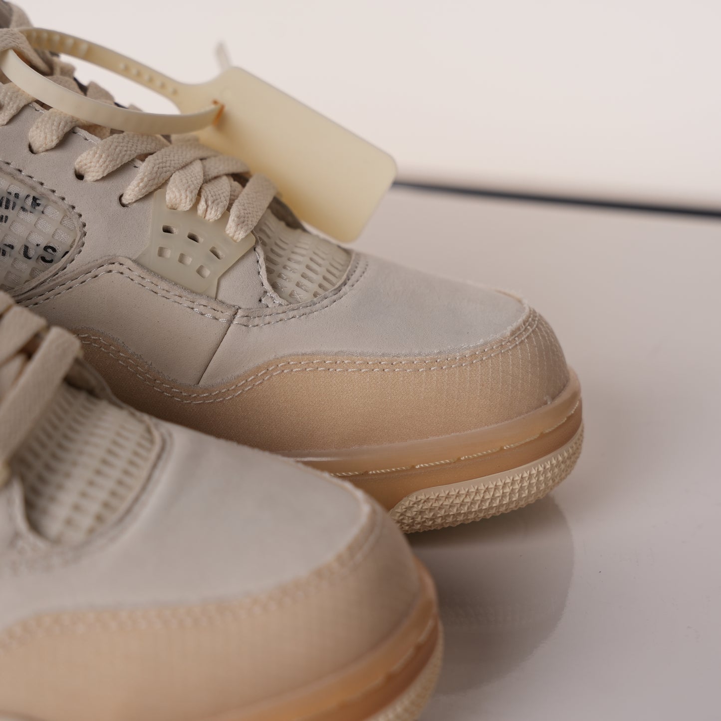 Air Jordan 4 Retro Off-White Sail CV9388-100