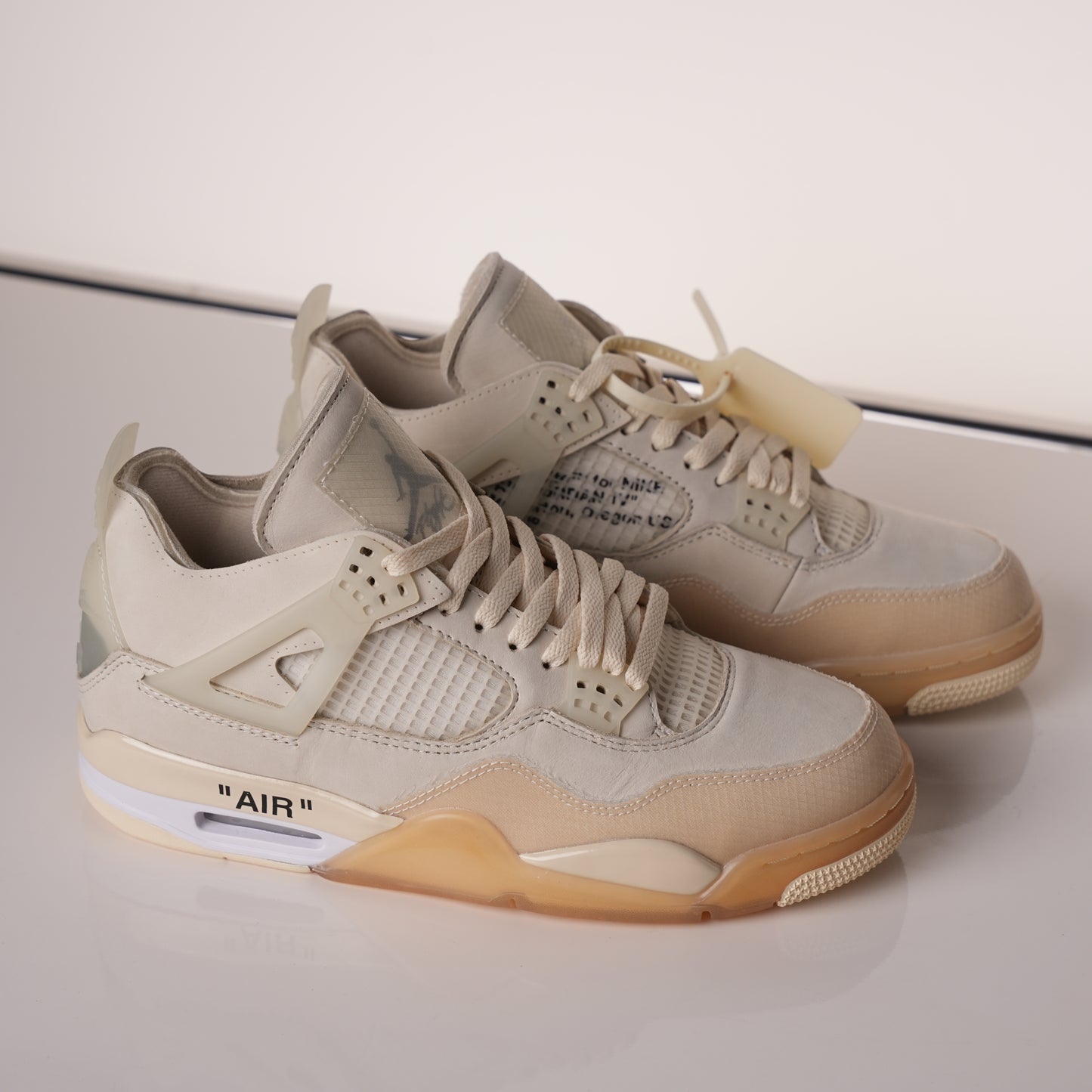 Air Jordan 4 Retro Off-White Sail CV9388-100