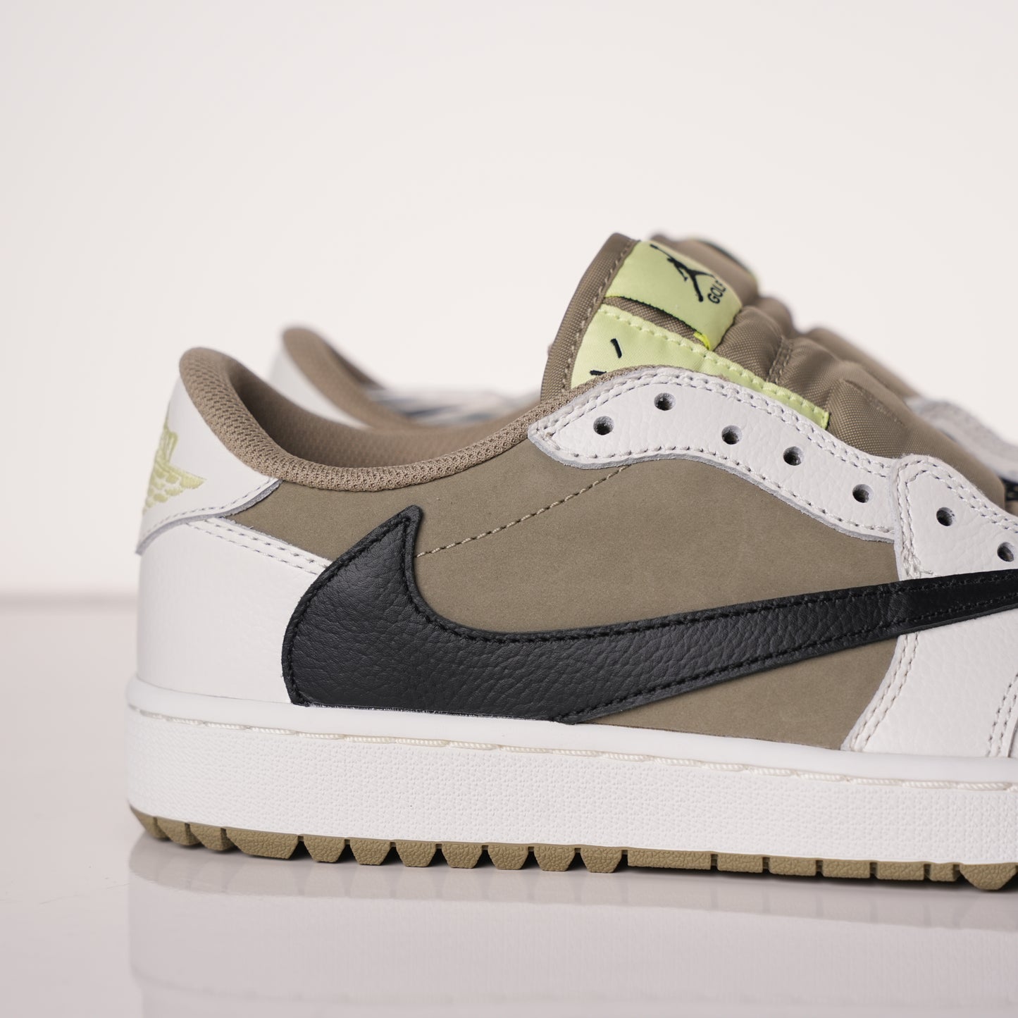 Travis Scott x Air Jordan 1 Low Golf Olive FZ3124-200