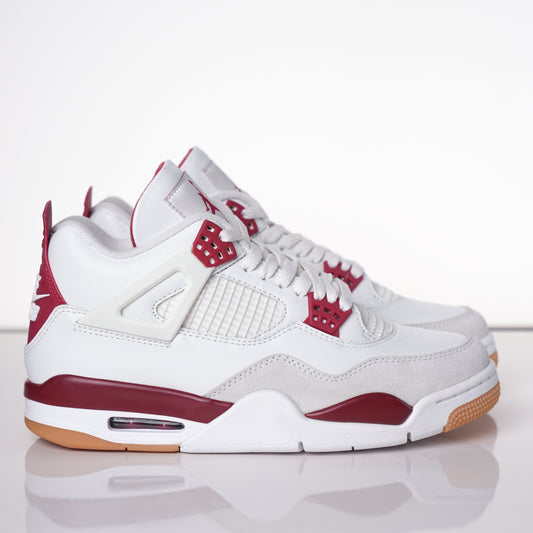 AiR Jordan 4 Retro SB Varsity Red