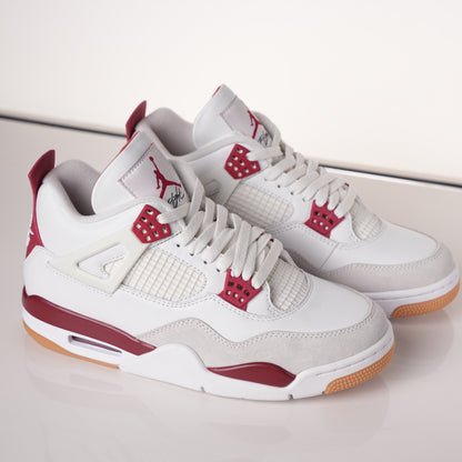 AiR Jordan 4 Retro SB Varsity Red