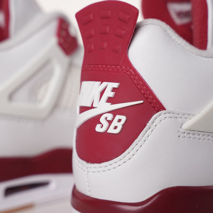 AiR Jordan 4 Retro SB Varsity Red
