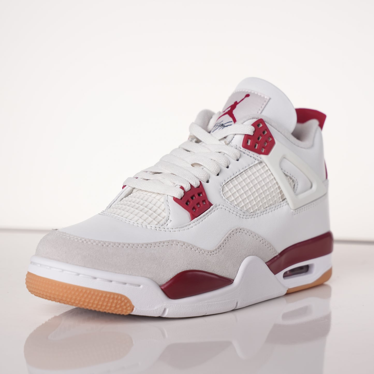 AiR Jordan 4 Retro SB Varsity Red