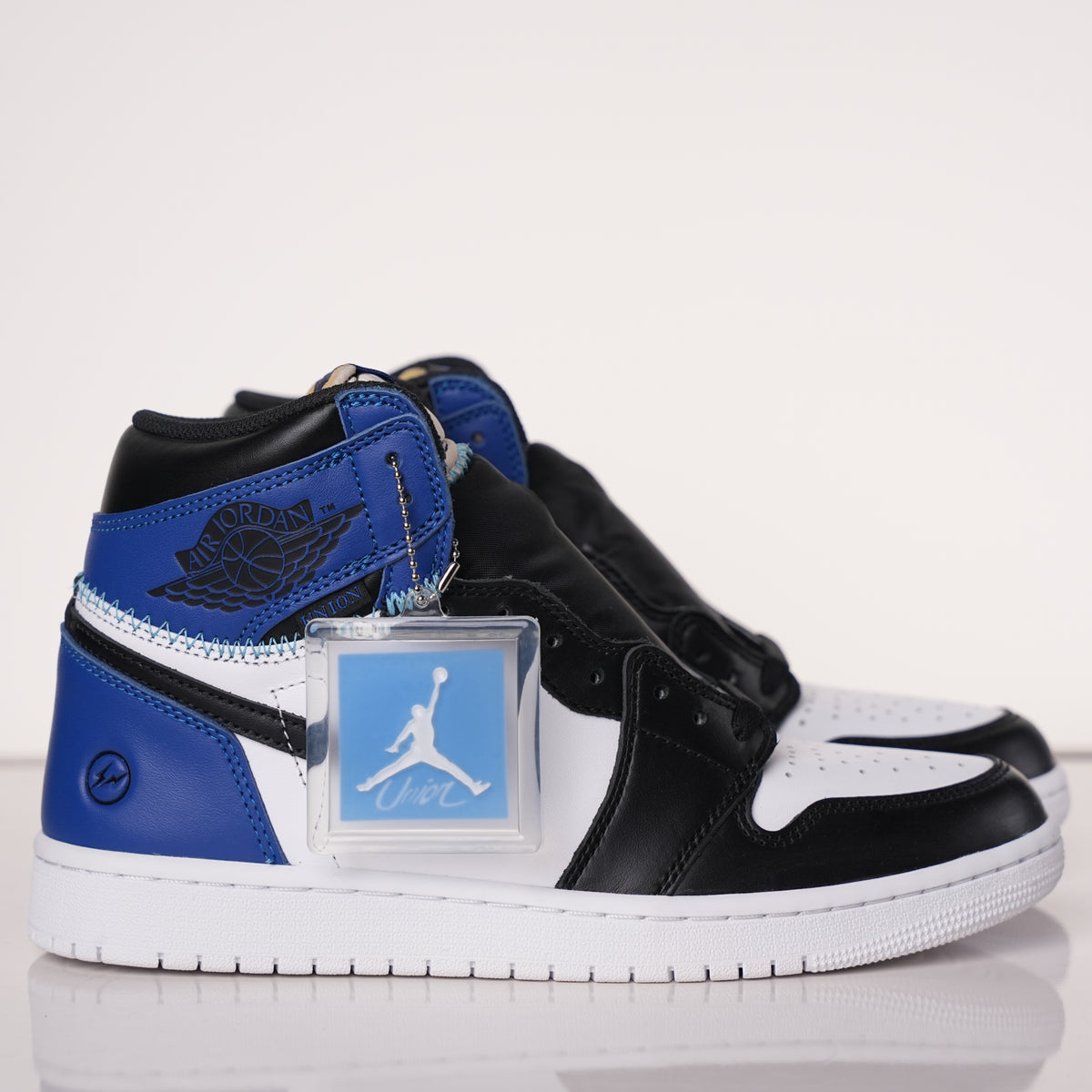 Air Jordan 1 Retro Fragment