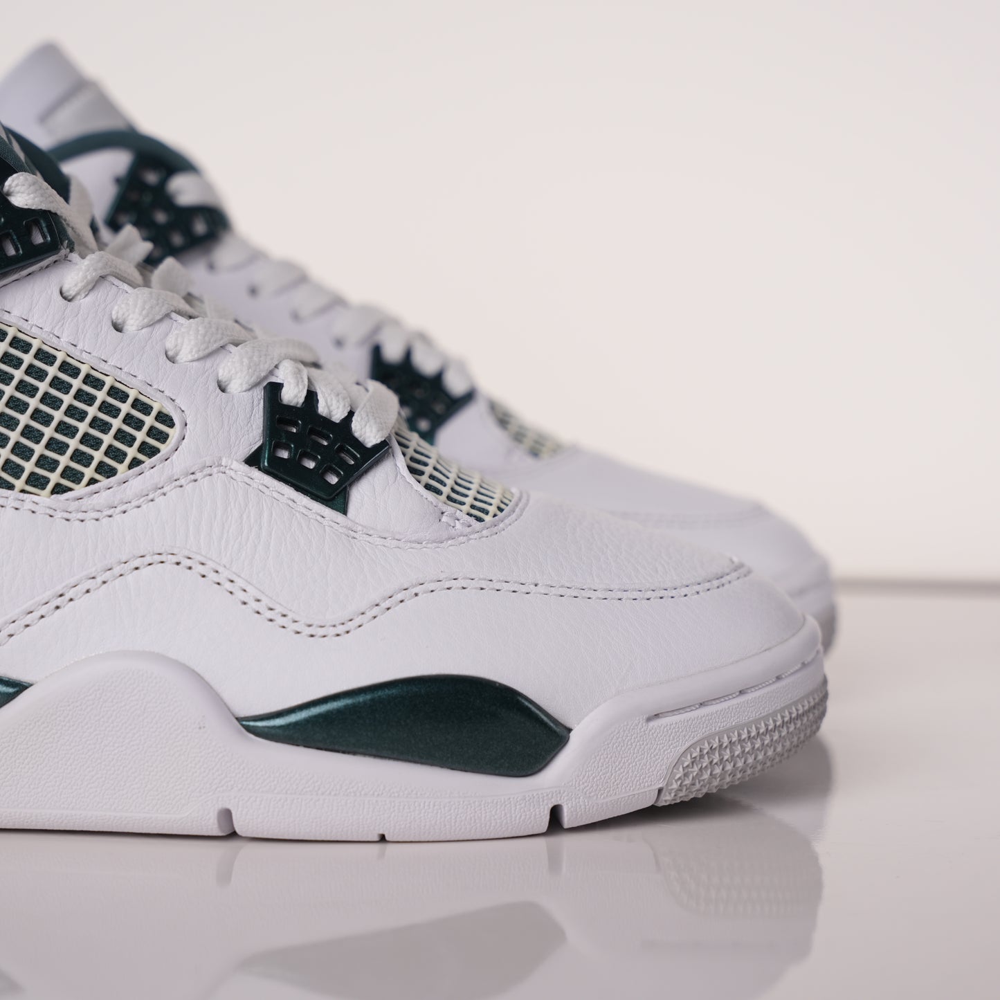 Air Jordan 4 Retro Oxidized Green