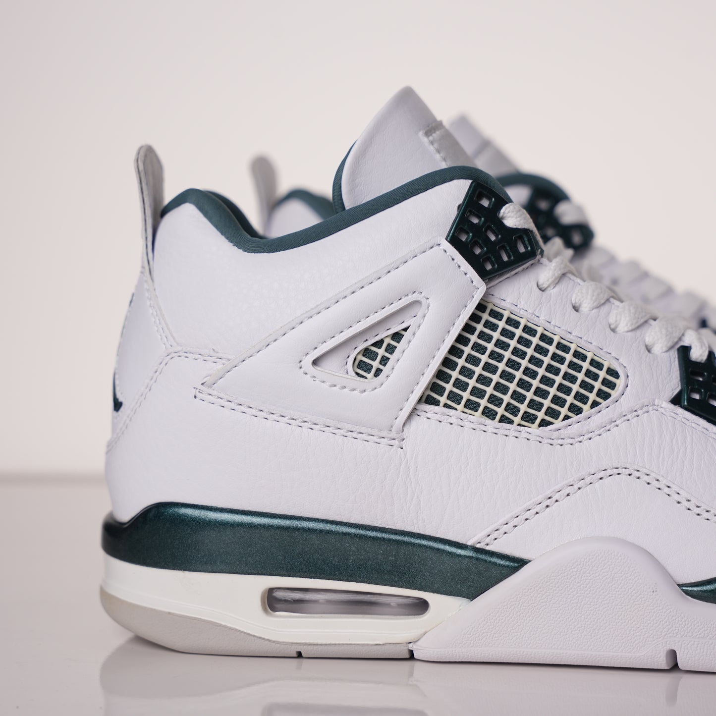 Air Jordan 4 Retro Oxidized Green