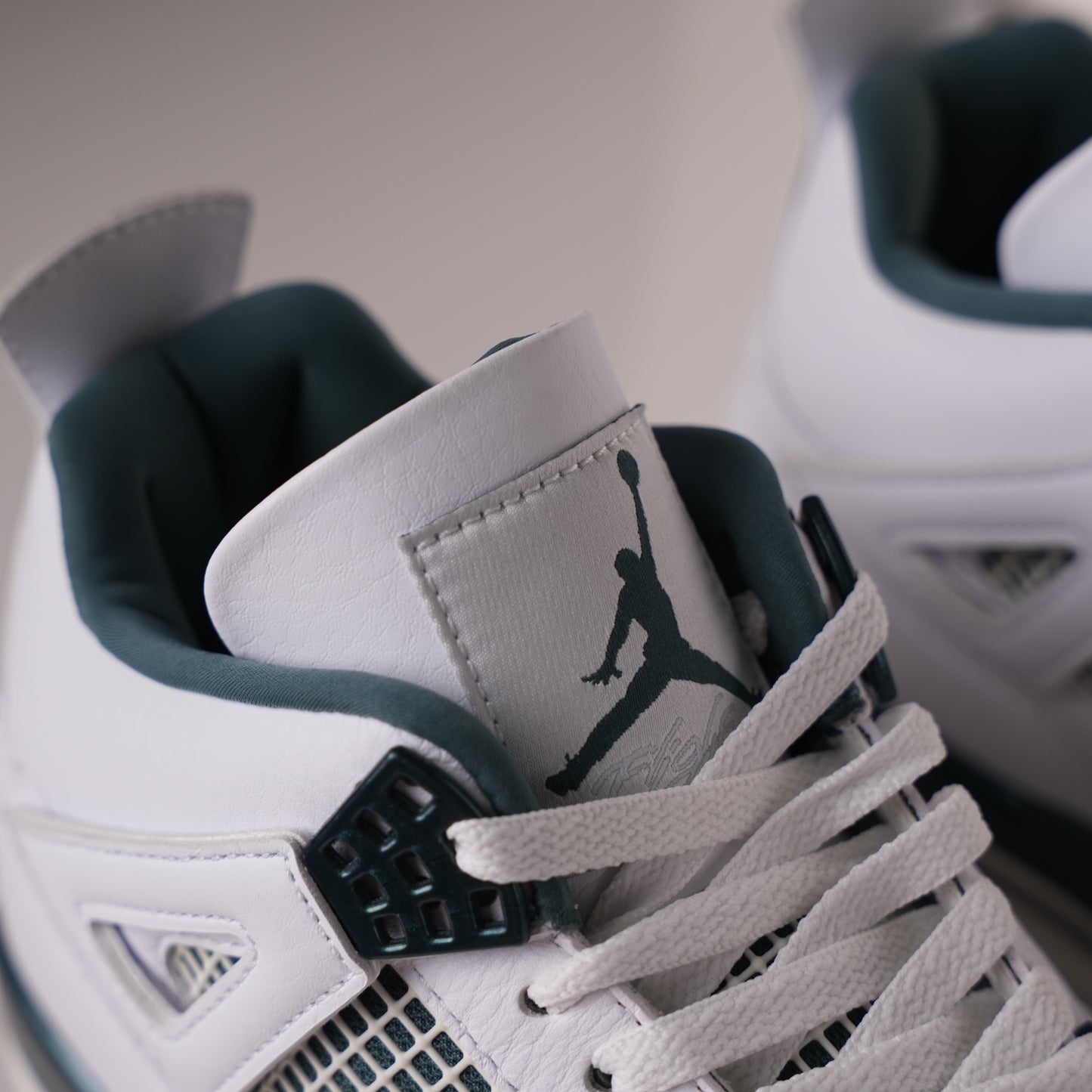 Air Jordan 4 Retro Oxidized Green