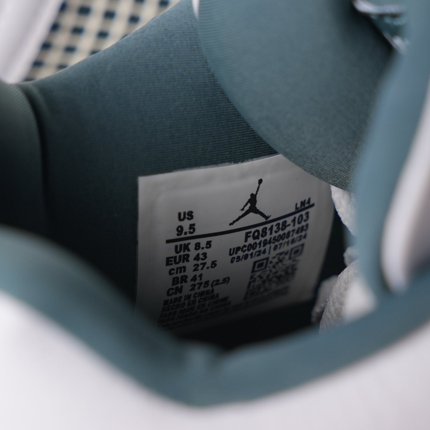 Air Jordan 4 Retro Oxidized Green