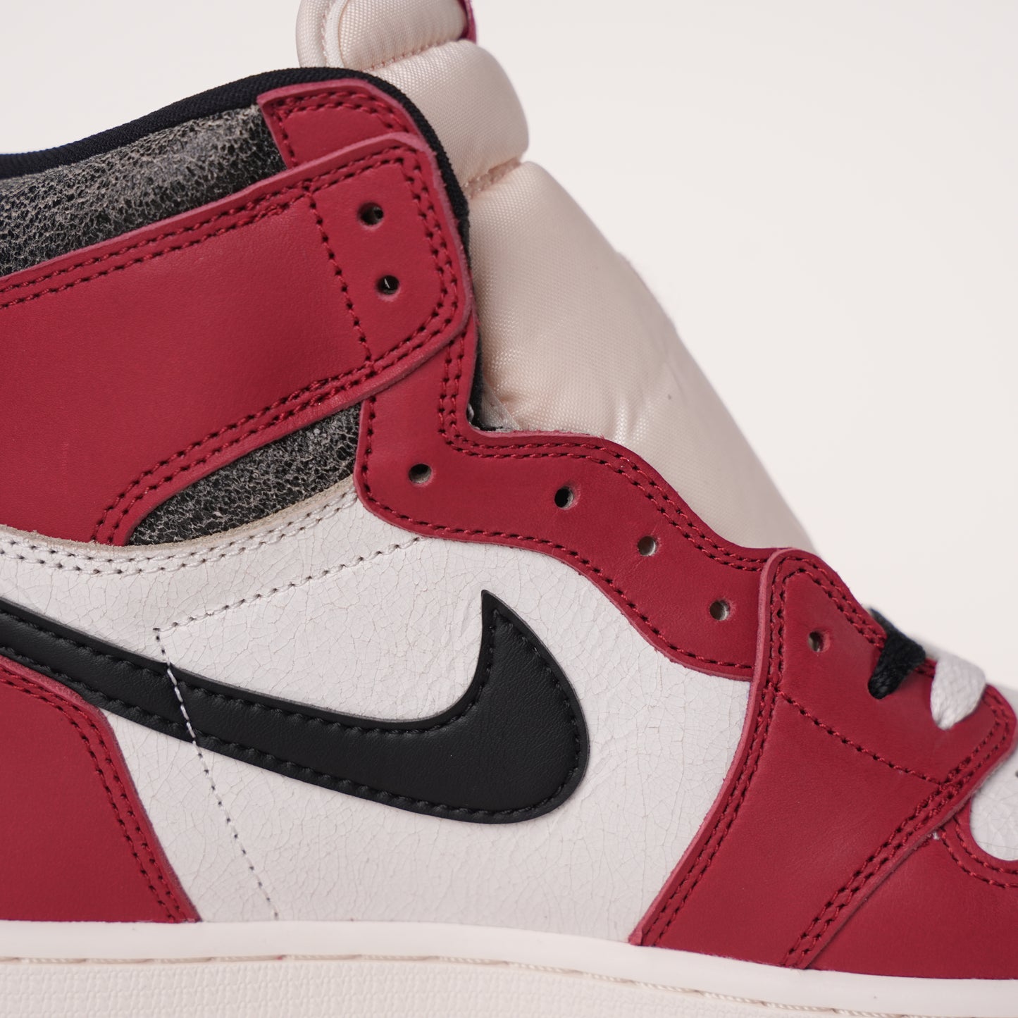 Air Jordan 1 Retro High OG Lost and Found