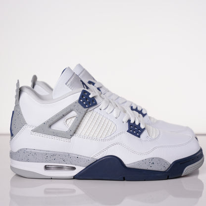 Air Jordan 4 Retro Midnight Navy