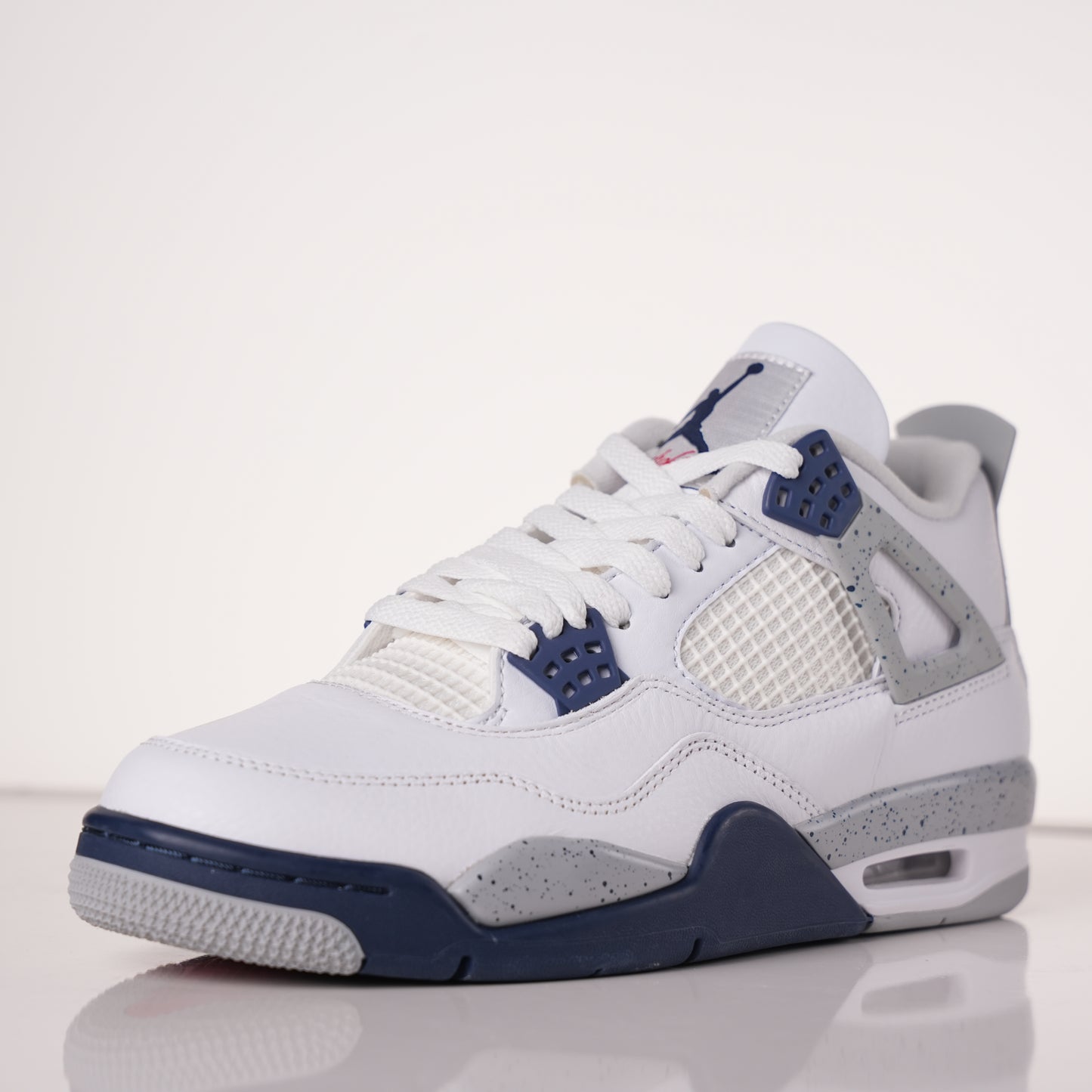 Air Jordan 4 Retro Midnight Navy
