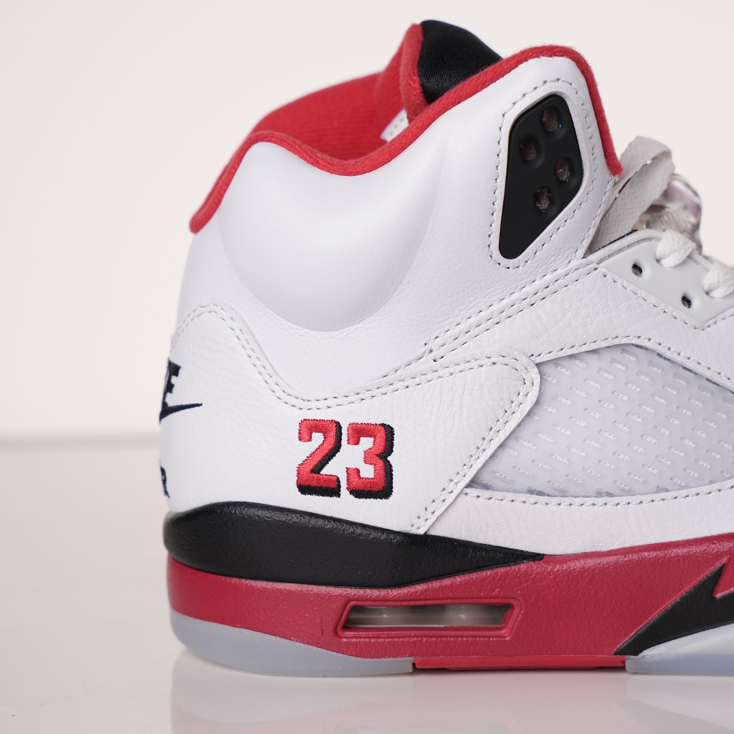 Air Jordan 5 Retro Fire Red Black Tongue