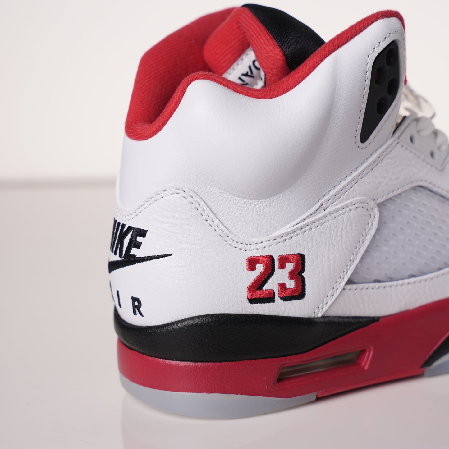 Air Jordan 5 Retro Fire Red Black Tongue