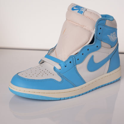 Air Jordan 1 Retro UNC