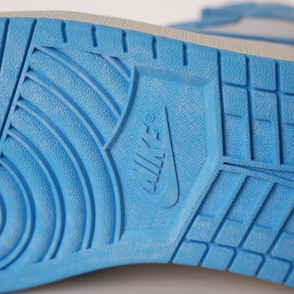 Air Jordan 1 Retro UNC
