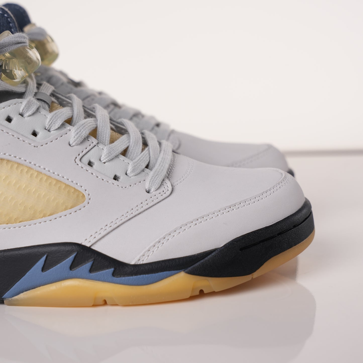 A Ma Maniere x Air Jordan 5 “Diffused Blue”
