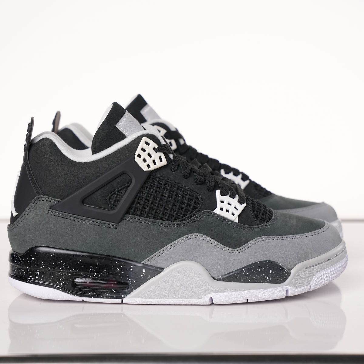 Air Jordan 4 Retro Fear Pack