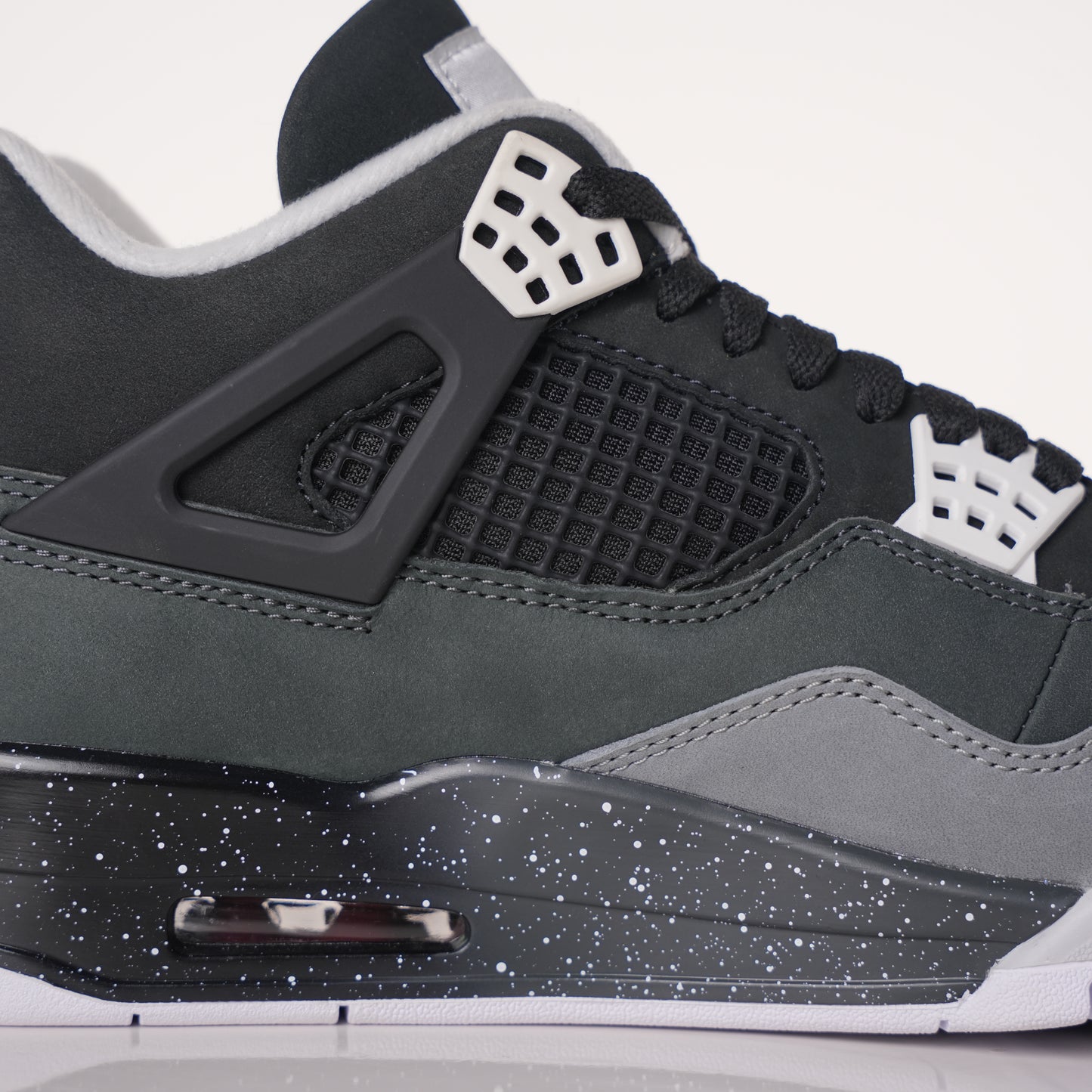Air Jordan 4 Retro Fear Pack