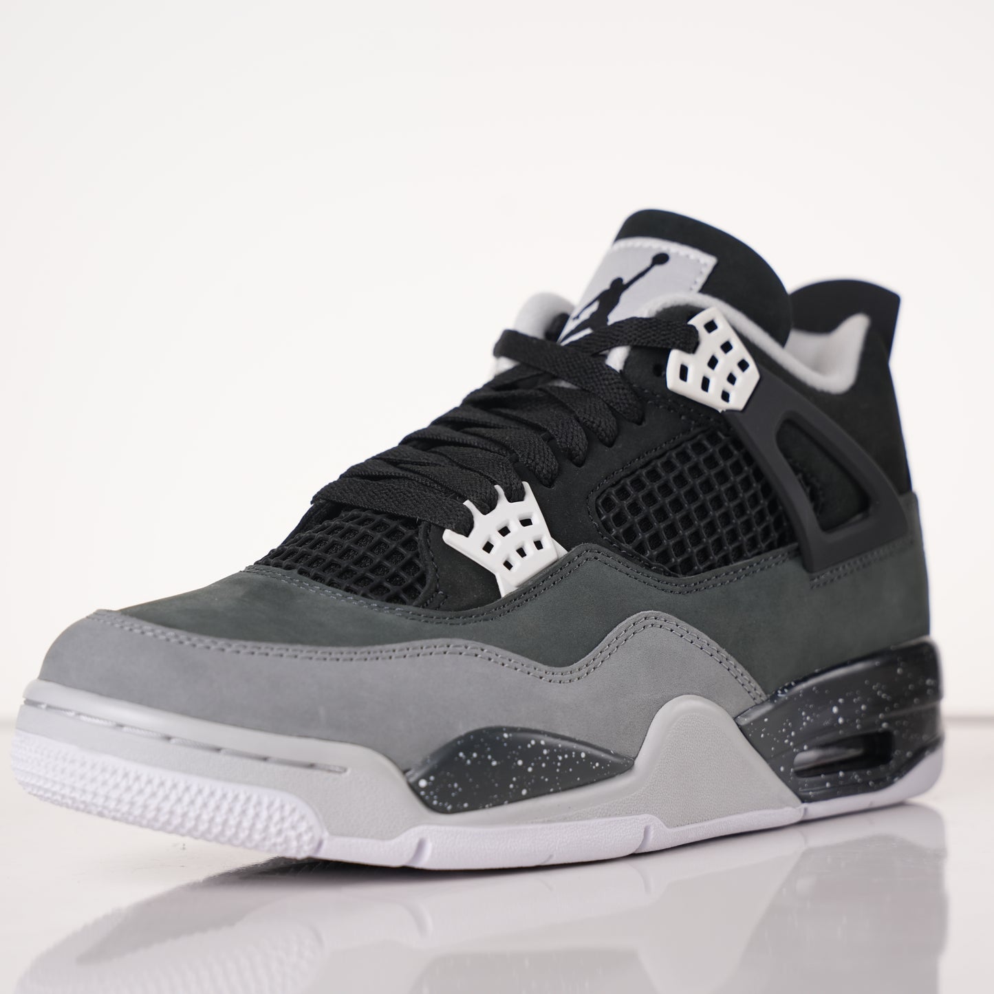 Air Jordan 4 Retro Fear Pack