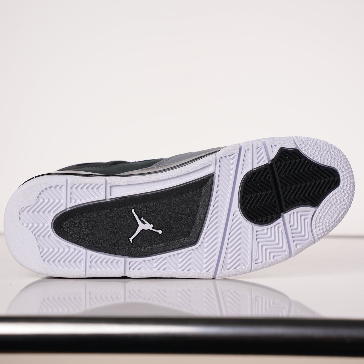 Air Jordan 4 Retro Fear Pack