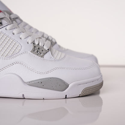 Air Jordan 4 Retro White Oreo