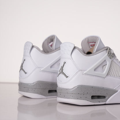 Air Jordan 4 Retro White Oreo