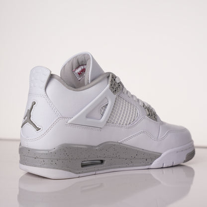 Air Jordan 4 Retro White Oreo