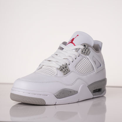 Air Jordan 4 Retro White Oreo
