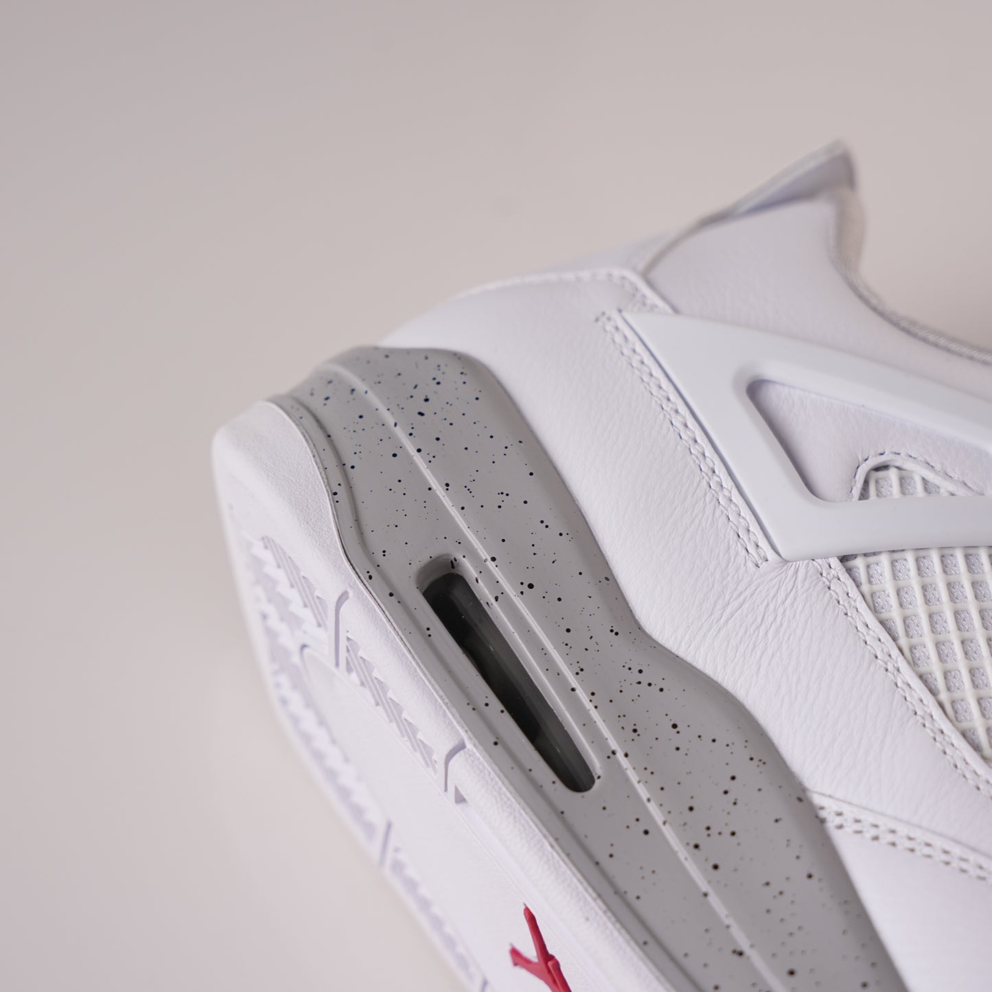 Air Jordan 4 Retro White Oreo