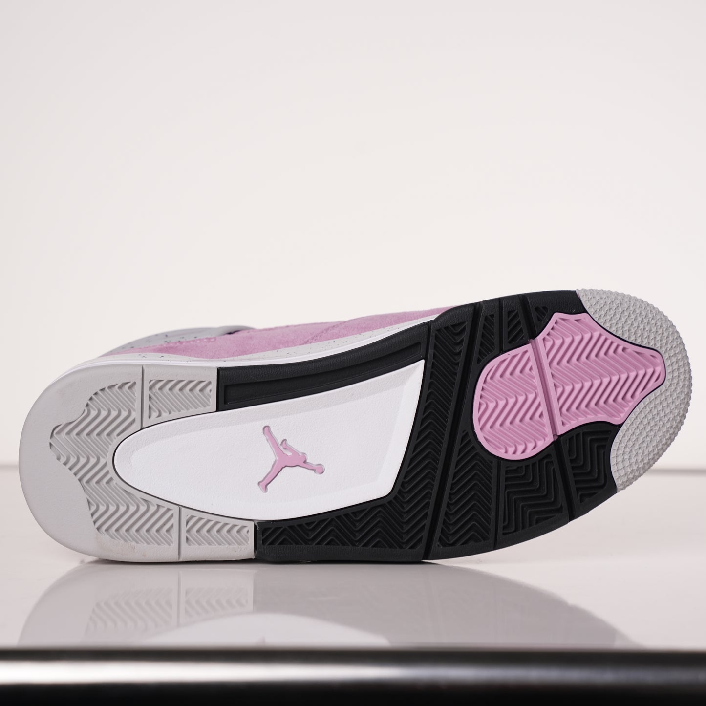 Air Jordan 4 Retro 'Orchid' AQ9129-501