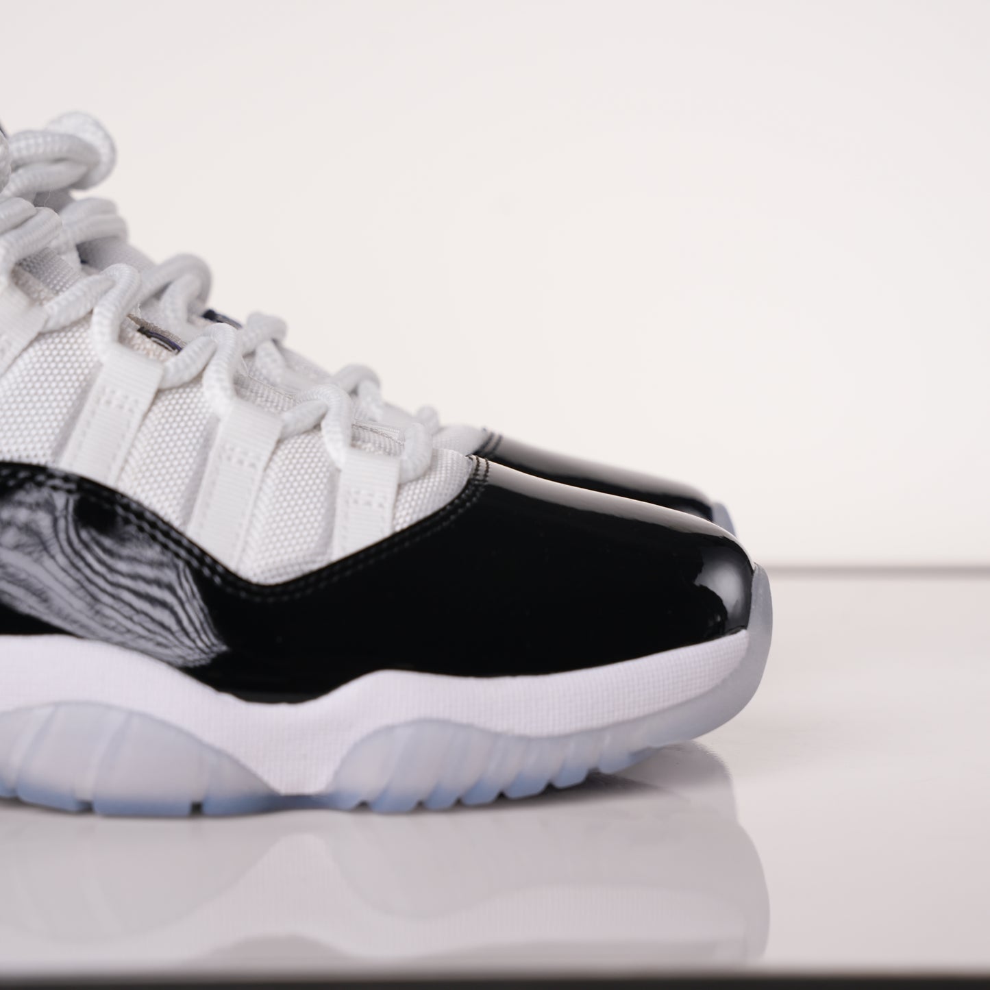 Air Jordan 11 Retro DMP Gratitude