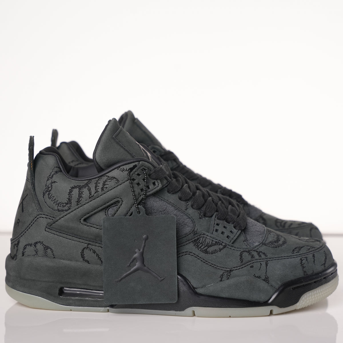 Air Jordan 4 Retro Kaws Black