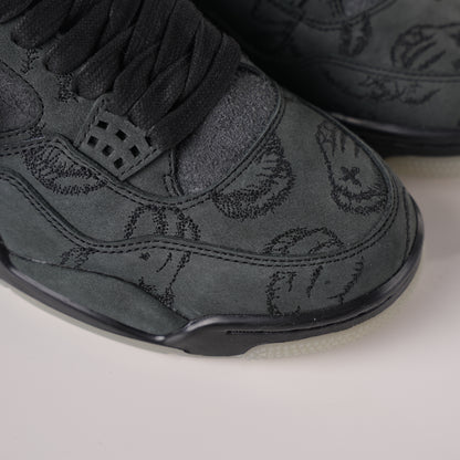 Air Jordan 4 Retro Kaws Black