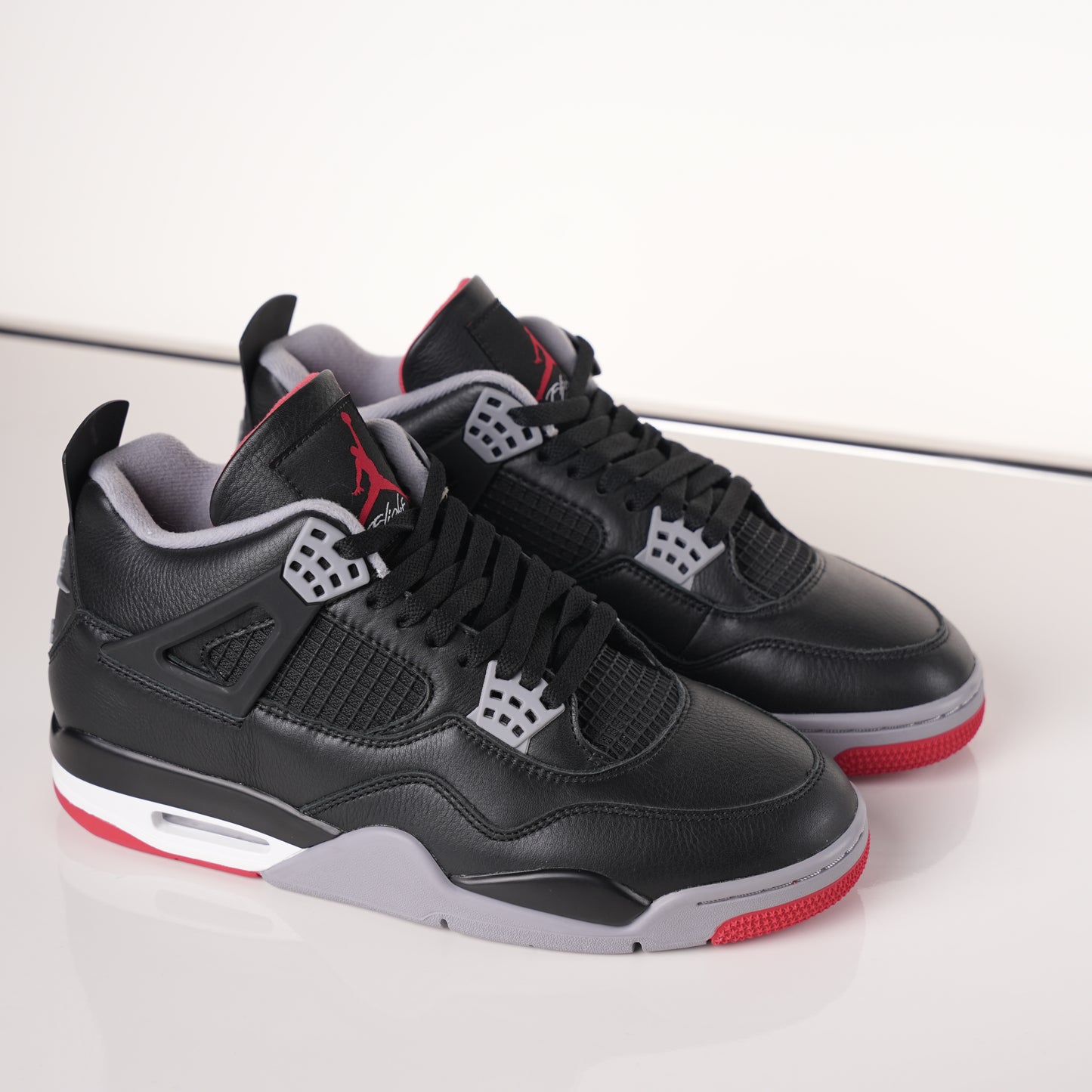 Air Jordan 4 "Bred Reimagined" FV5029-006