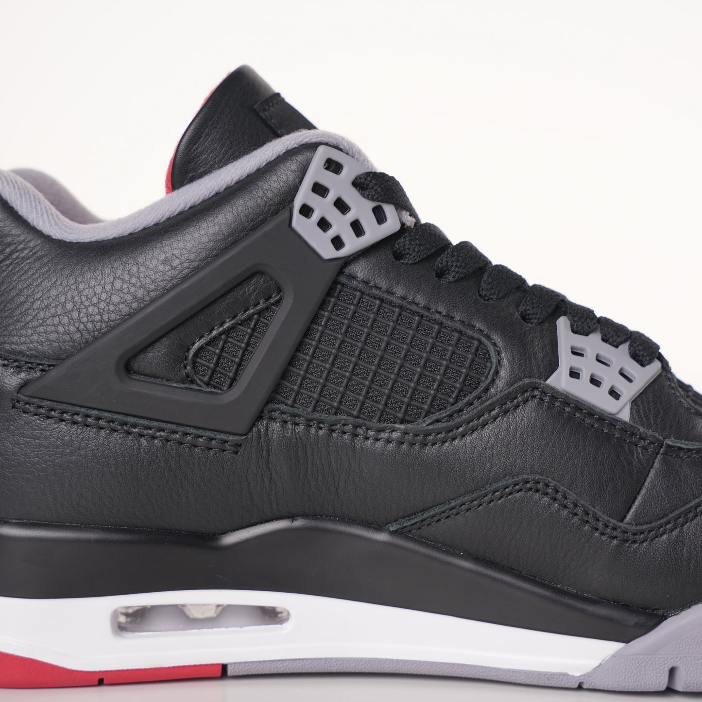 Air Jordan 4 "Bred Reimagined" FV5029-006
