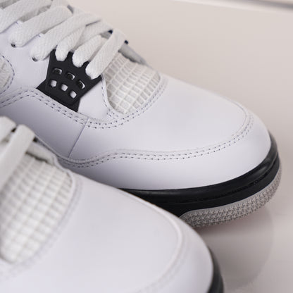 Air Jordan 4 Retro White Cement