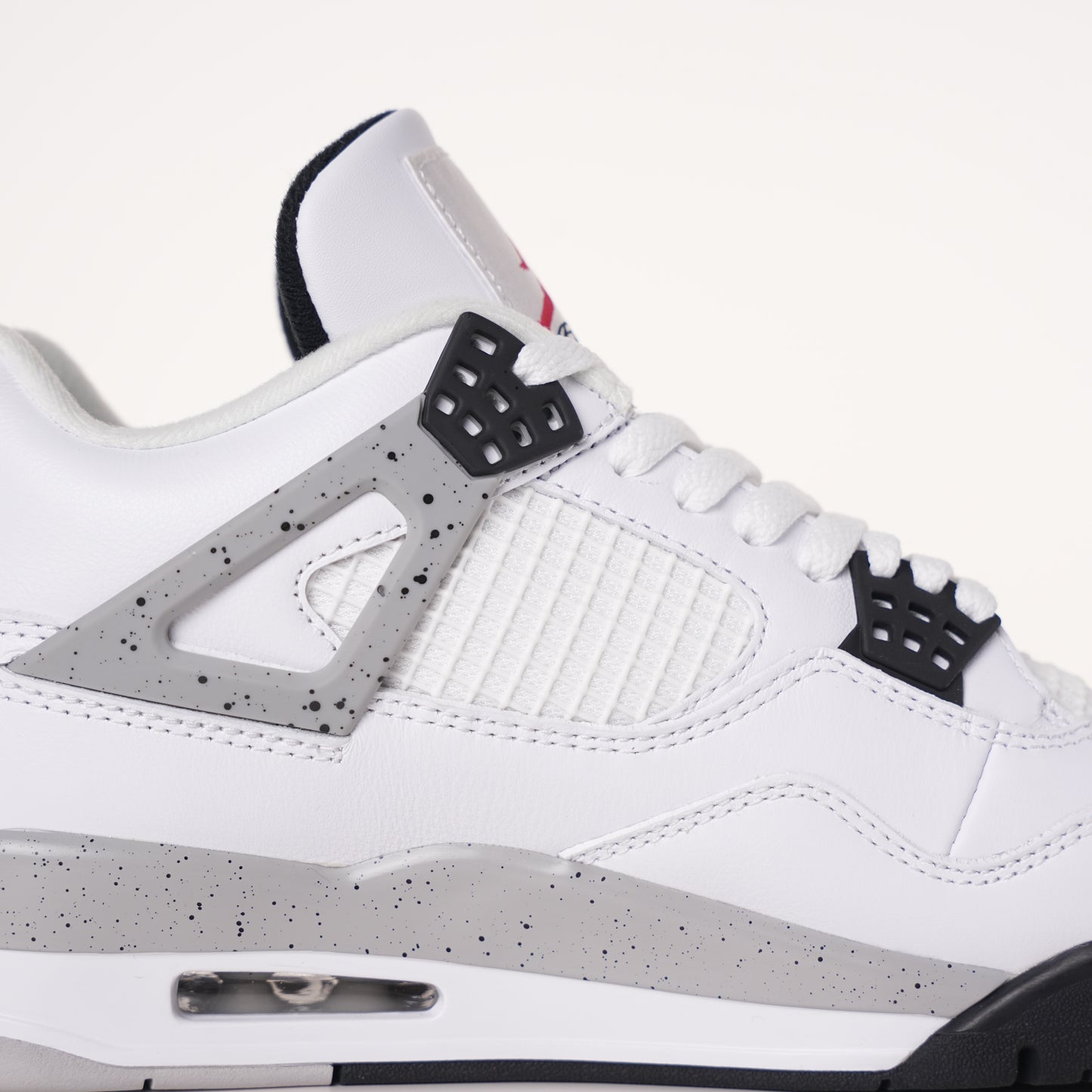 Air Jordan 4 Retro White Cement