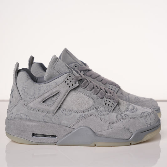 Air Jordan 4 Retro Kaws